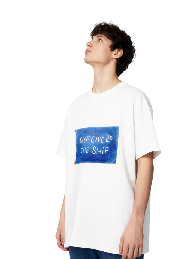 DONT GIVE UP THE SHIP  |  BASIC TEE